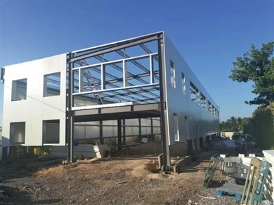 Construcció de marc d'acer lleuger